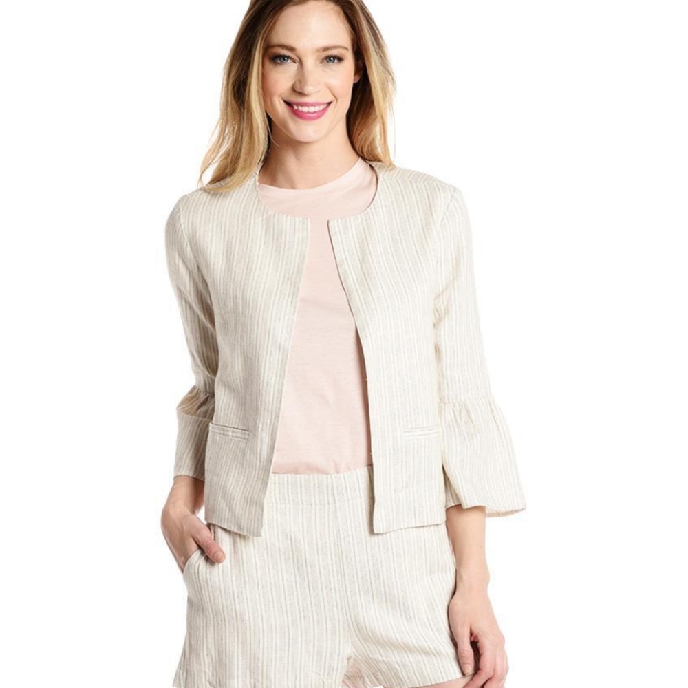 CUPCAKES AND CASHMERE AIZZIA BLAZER